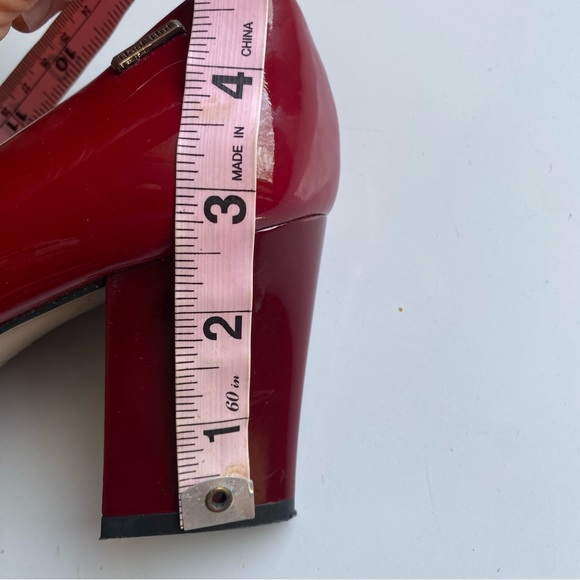 BEST BUT Women’s Patent Leather Ruby Red Round Toe Block Heel Pumps Size 38 - Picture 5 of 9